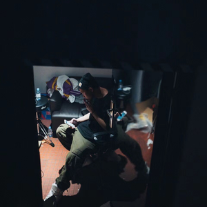 美女裸体被操在线观看
